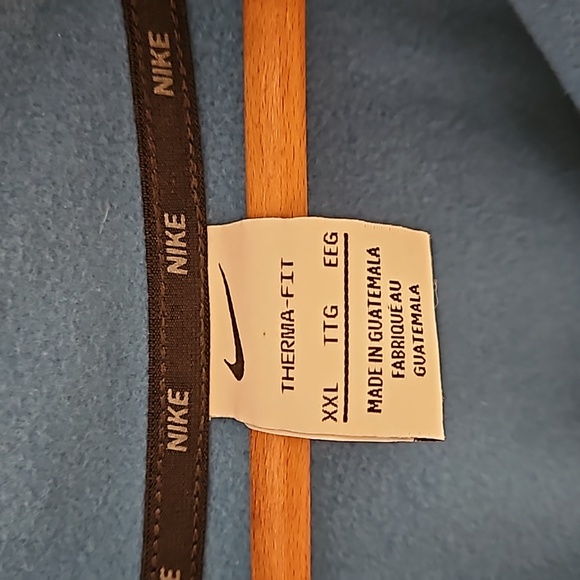 Nike Therma-fit XXL Zippered Hoodie - Picture 4 of 9